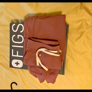 Mauve Figs scrub joggers Small